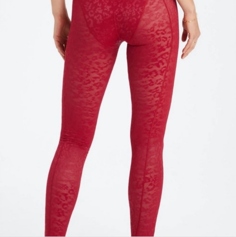 Fabletics red leggings leggins - Picture 5 of 5